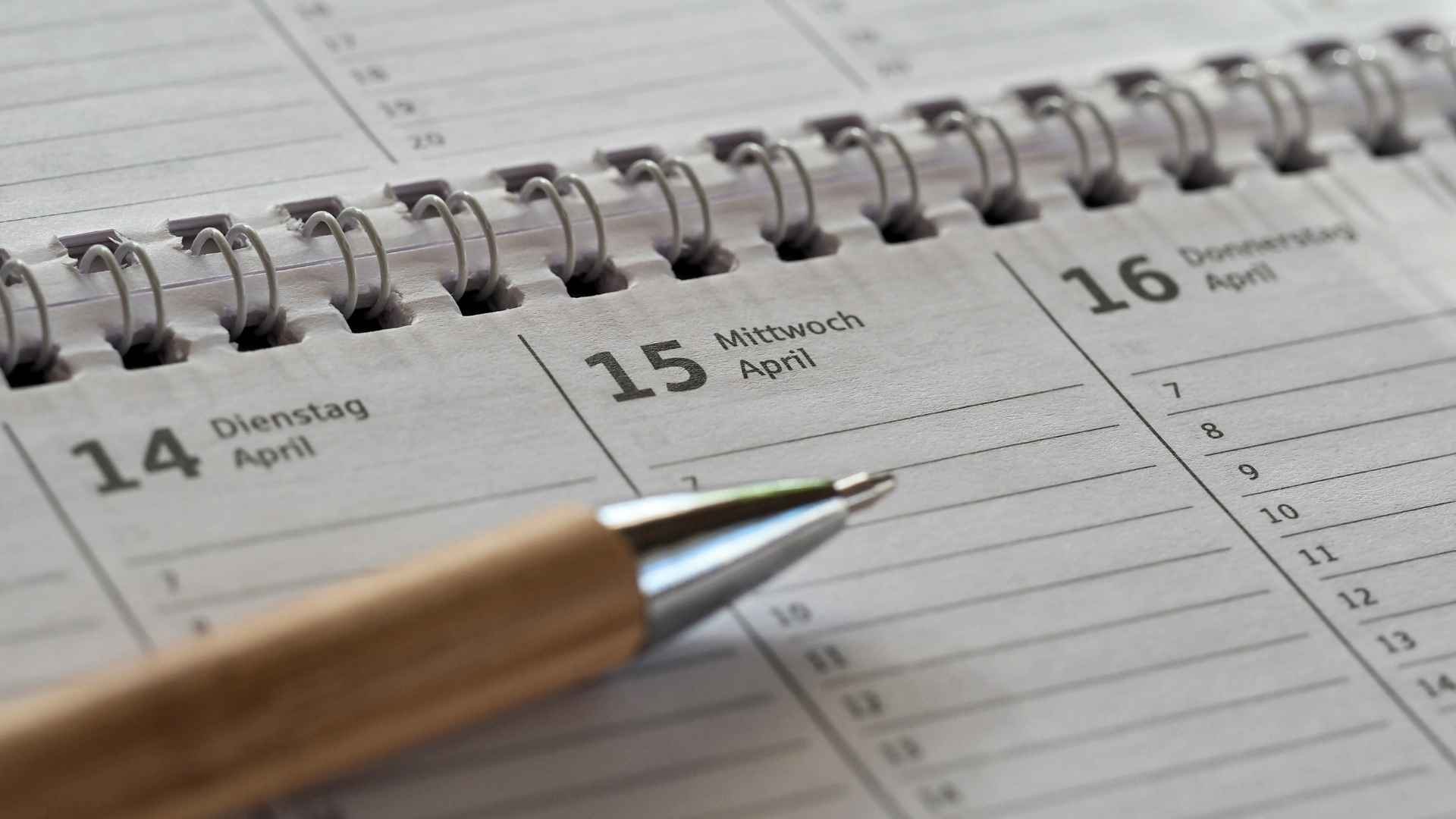 ROC compliance calendar